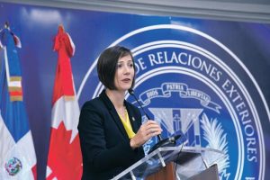 Embajadora-de-canada-300x200
